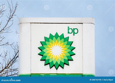 BP Petrol Station Gas Station Logo Sign Editorial Photo - Image of petroleum, australia: 288742196