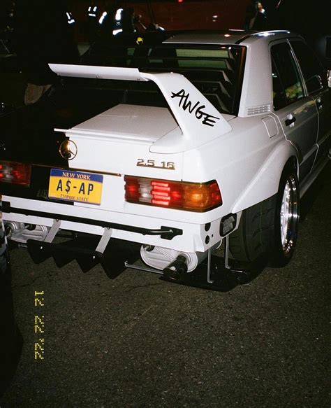 on Twitter: "@mrsawge11 @RollingLoud @asvpxrocky @MercedesBenz @awge What type of whip is that ...