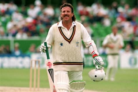 Ian Botham cricket - Google Search | England sports, Ian botham, Legend