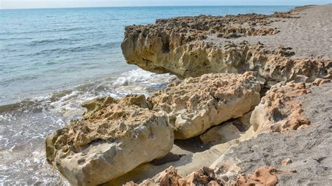 Blowing Rocks Preserve | Florida Hikes!