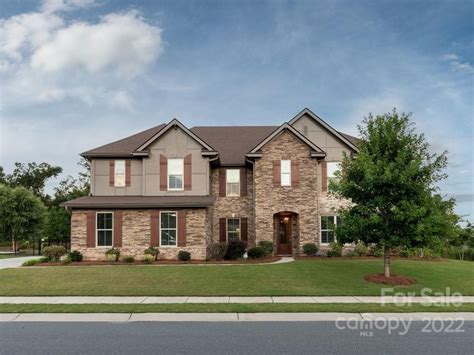 Fort Mill, SC Real Estate - Fort Mill Homes for Sale | realtor.com®