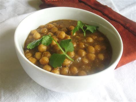 Chickpeas in a Spicy Aromatic Gravy | Lisa's Kitchen | Vegetarian Recipes | Cooking Hints | Food ...