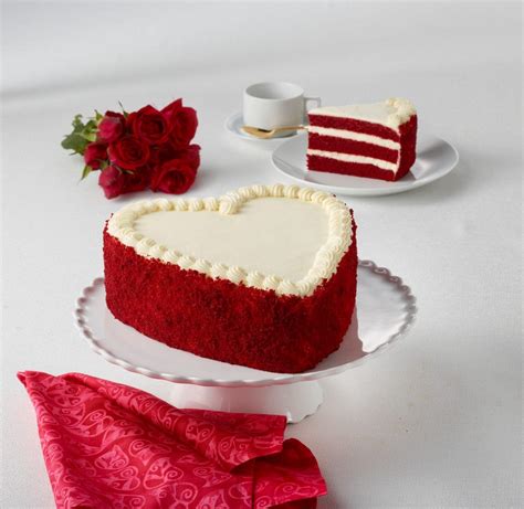 Red Velvet Heart Cake | Cake decorating, Red velvet cake decoration, Heart shaped cakes