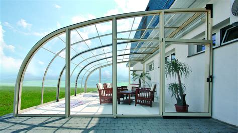 20 Beautiful Glass Enclosed Patio Ideas