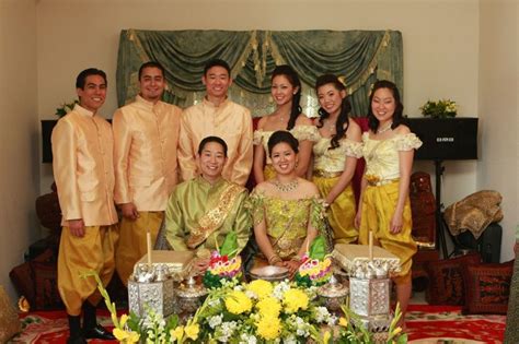 Traditional Cambodian (Khmer) Wedding Ceremonies - Holidappy