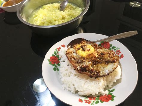 [RECIPE] Nasi Telur Viral Yang Didatangi Nex Carlos