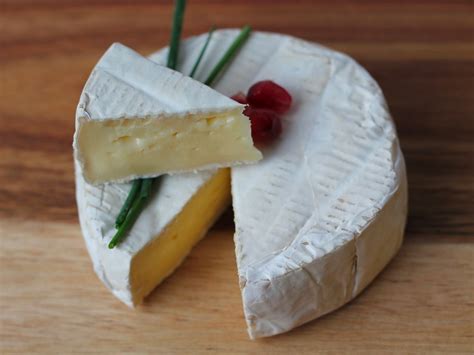 Camembert - Cheese.com