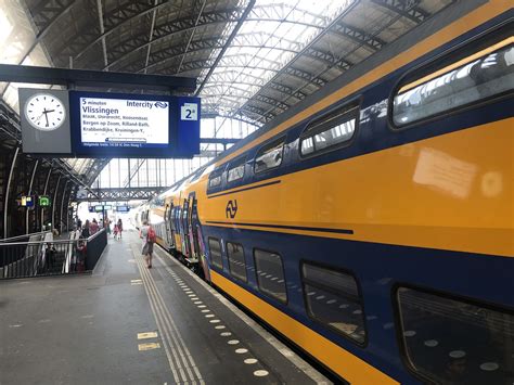 Travelling by train in the Netherlands - Holland Explorer