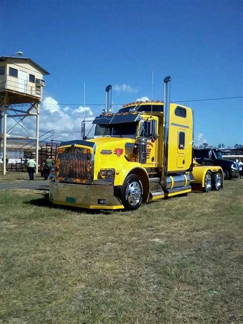 Kenworth T800 | Big trucks, Big rig trucks, Kenworth trucks