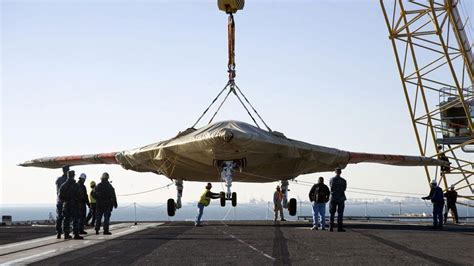 X-47B stealth drone targets new frontiers - BBC Future