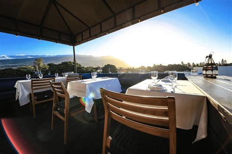 Best Restaurants in Lahaina: 12 Restaurants That You Have To Try In 2023