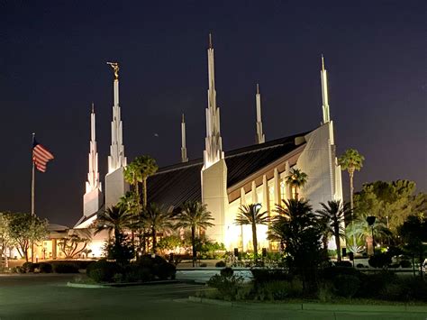 Las Vegas Nevada Temple Photograph Gallery | ChurchofJesusChristTemples.org