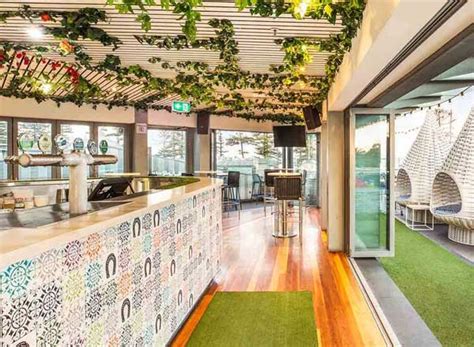 New Brighton Hotel - Rooftop bar in Sydney | The Rooftop Guide