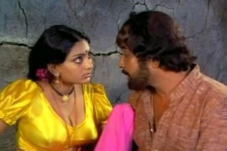 Hot Photos from a Old Kannada Movie | Mallu Joy