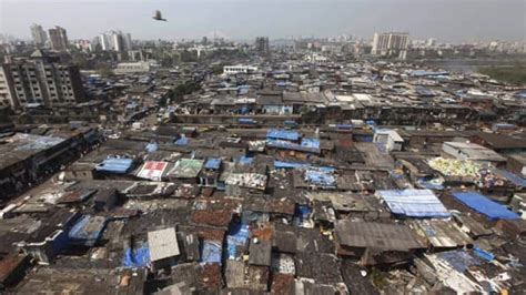 India census says 1 in 6 lives in unsanitary slums | CBC News