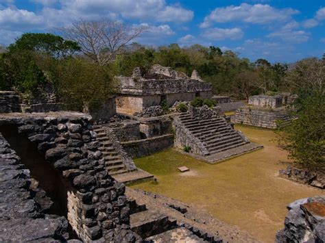 The 10 Best Pyramids in Mexico and How To See Them - Travel Noire