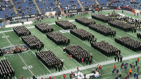 Sights and Sounds from Army-Navy Game