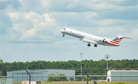 Gainesville airport receives $5.6M in grants