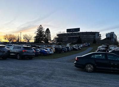 Bryce Jordan Center parking lots 'hit capacity' Saturday evening during THON 2023, men's hockey ...