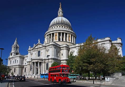 St Paul's Cathedral - Notable Cathedrals - WorldAtlas