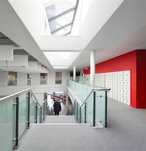 Birmingham Ormiston Academy / Nicholas Hare Architects | ArchDaily