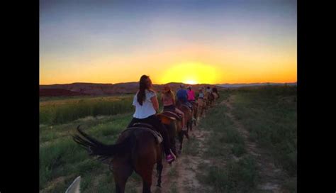 Wild West Horseback Riding Las Vegas, Sunset Ride