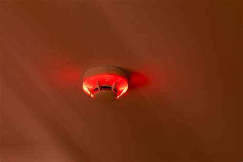 Smoke Alarm Red Light Flashing Every 10 Seconds | Shelly Lighting