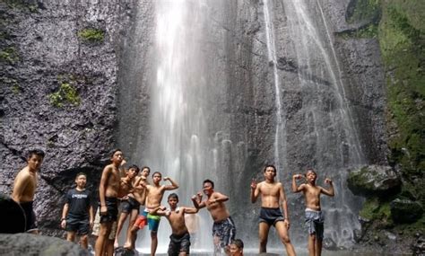 Artis Gritte Agatha Aja Sudah ke Curug Nangka, Kamu Kapan ...