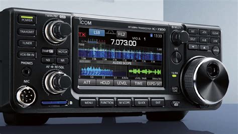 Why Buy the Dynamic New IC-7300? – Icom America Inc.