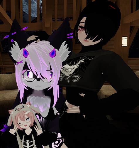 Every squad has to have the Rusk, the Furry, and the E-Girl : r/VRchat