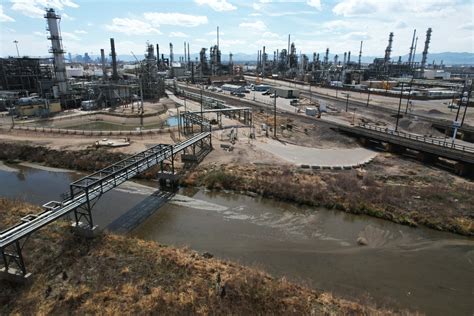 Colorado tells Suncor to better monitor its air pollution