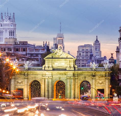 Puerta de Alcala, Madrid, Spain — Stock Photo © kasto #12020868