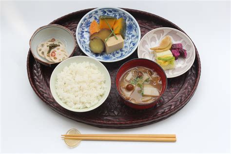 Daily Japanese Diet and The Concept of “One Soup and Three Dishes ...