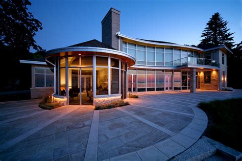 House on Lake Michigan - Contemporary - Exterior - Milwaukee - by Deep River Partners | Houzz