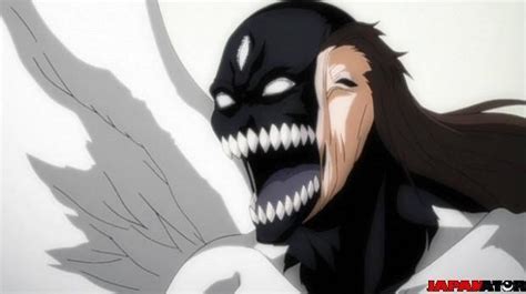 this might ruin some of y'all but look at aizen's head, those aren't ...