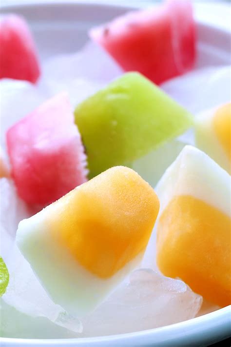 Fruity Ice Cubes Recipe – How to Make Ice Cubes — Eatwell101