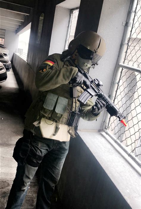 Jager Cosplay at comic con : Rainbow6