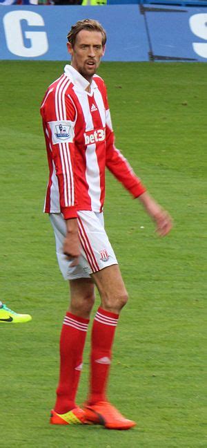 Peter Crouch height - How tall is Peter Crouch?