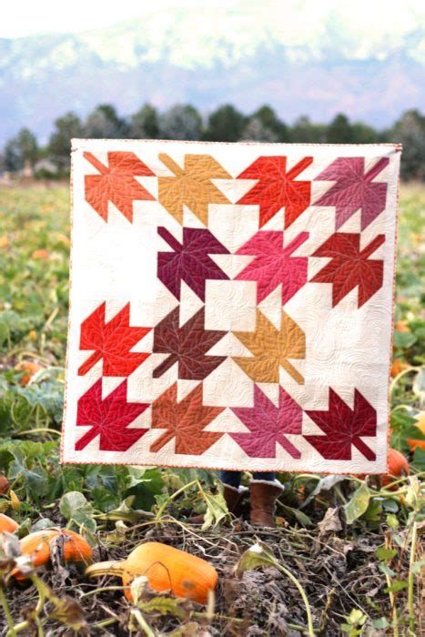 Maple Leaf Quilt Block Tutorial | Quilting | Diary of a Quilter