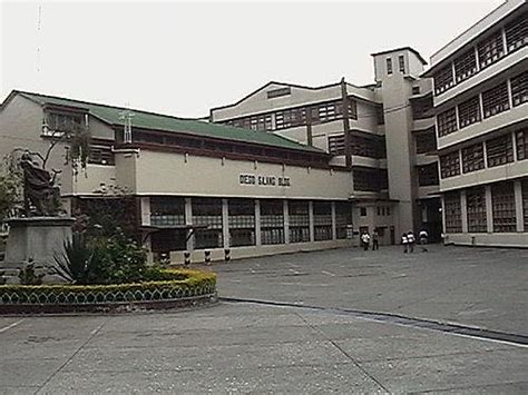 Saint Louis University Baguio City Logo | IUCN Water