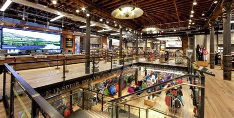 REI opens first New York store, in historic SoHo building