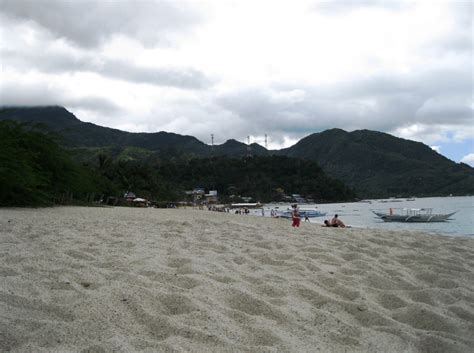 the viewing deck: Puerto Galera Solo Beachbumming