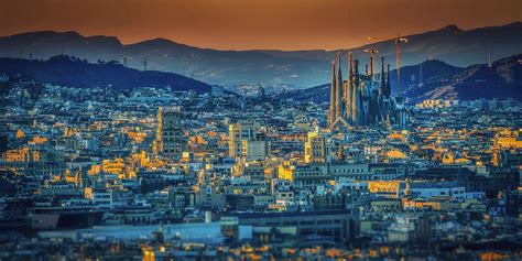 Barcelona ocupa la tercera posición del ranking de smart cities en el mundo, según la ...