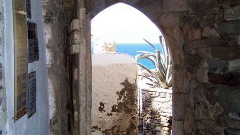 Naxos Mythology Walking Tour & Venetian Castle - History & Culture at Sunset Zas Tours