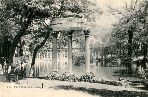 Parc Monceau, Paris – 432 Postcards