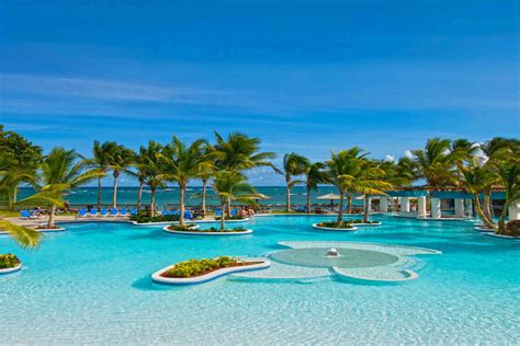 The Luxury Editor Presents “Top 5 Caribbean Resorts To Visit | M Level Concierge