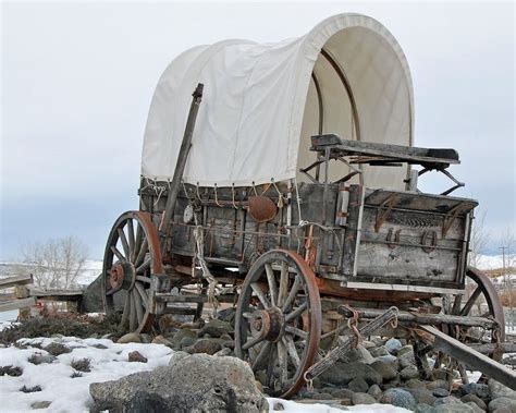 Pin by Willie on Drawings | Covered wagon, Old west, Old wagons