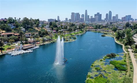 Echo Park Lake reopens following cleanup, homeless relocation – Daily News