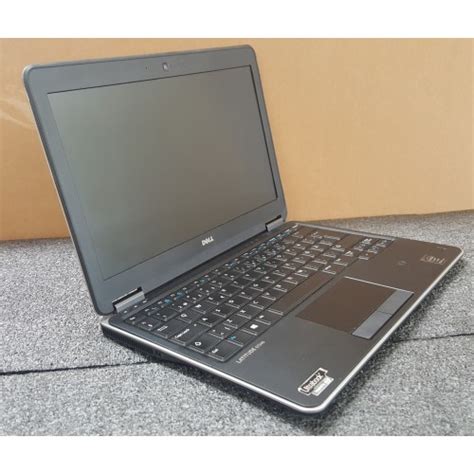 Dell Latitude E7240 - Customize your laptop and Desktop computers | MarhabaComputers.com