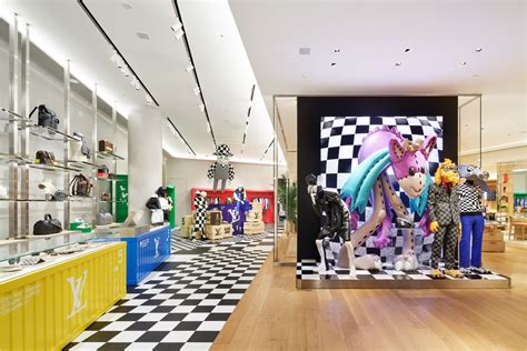 Tokyo: Louis Vuitton store renewal | superfuture®